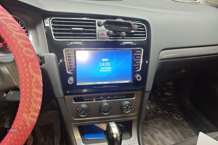 Volkswagen Golf 2015 car image #15