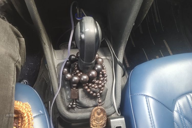 Volkswagen Santana 2015 صورة سيارة #16