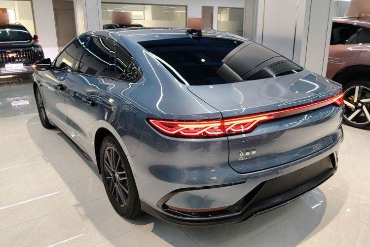 BYD Han 2025 car image #5