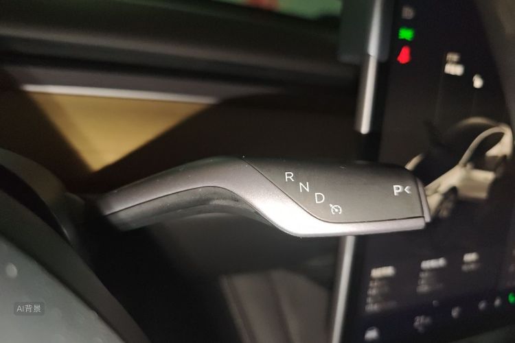 Tesla Model Y 2023 #16 Tesla Model Y 2023 immagine di auto #16