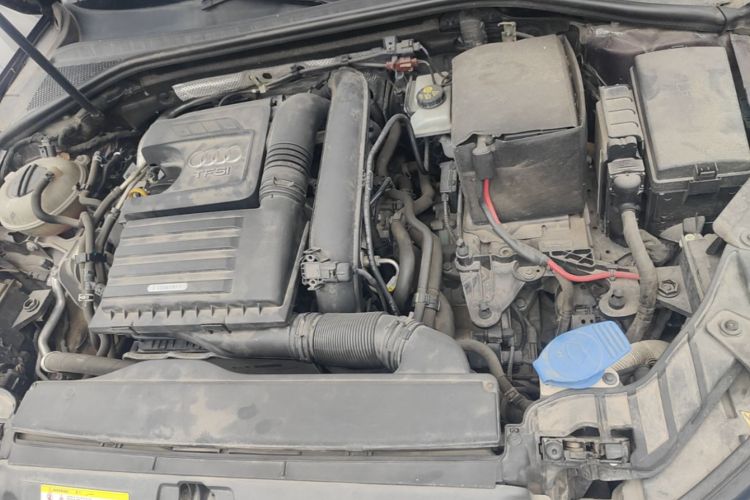 Audi A3 2015 car image #22