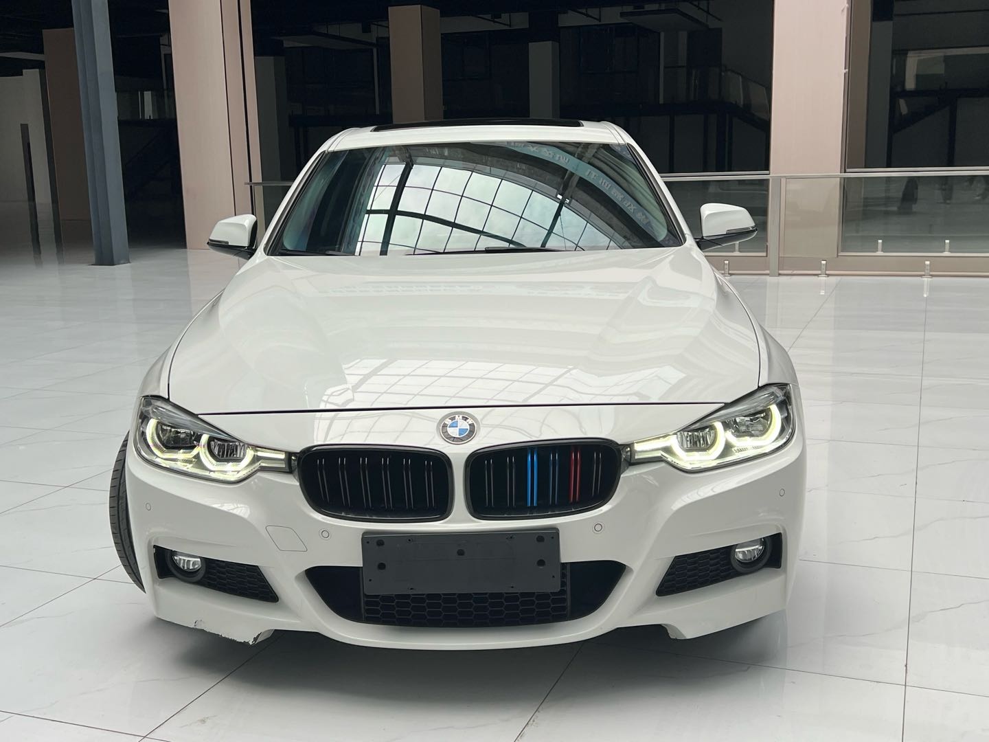 BMW 3 Series 2018 #3 BMW 3 Series 2018 image de voiture #3