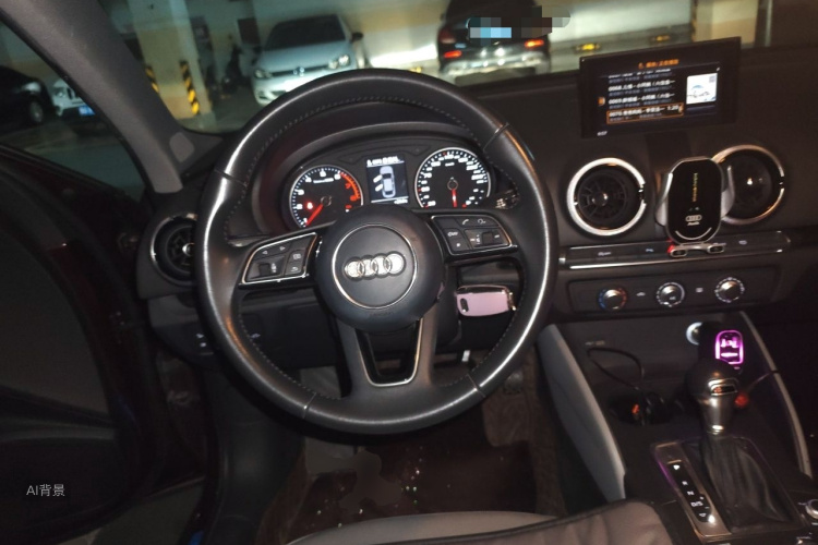 Audi A3 2018 car image #12
