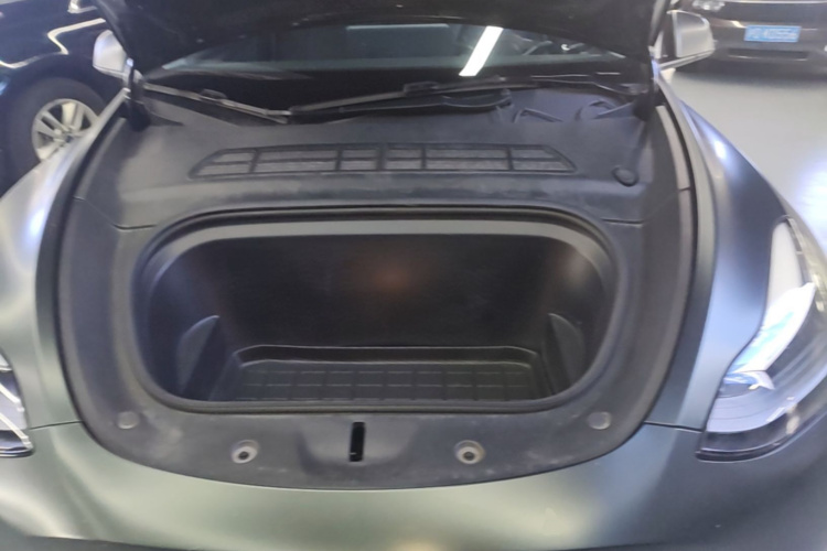 Tesla Model Y 2022 #20 Tesla Model Y 2022 car image #20