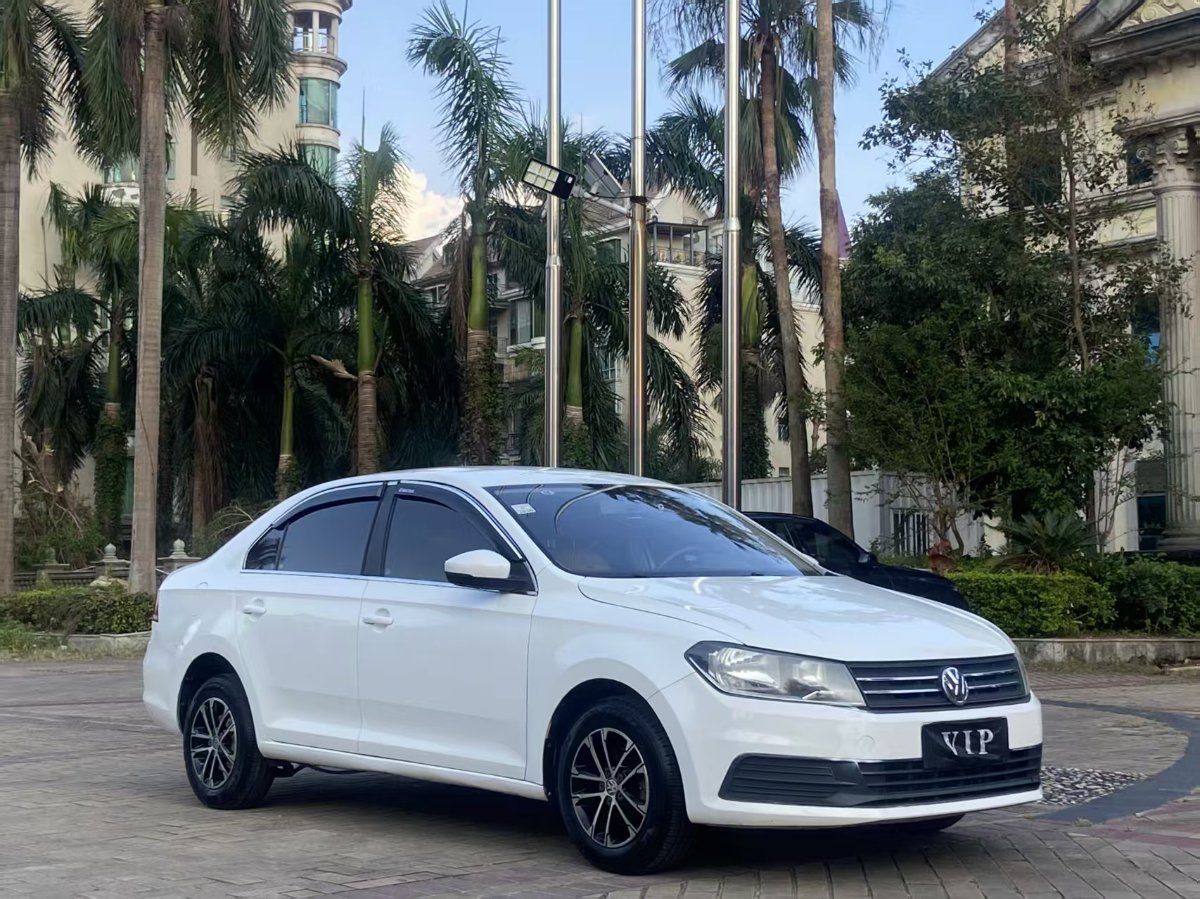 Volkswagen Santana 2016 car image #3