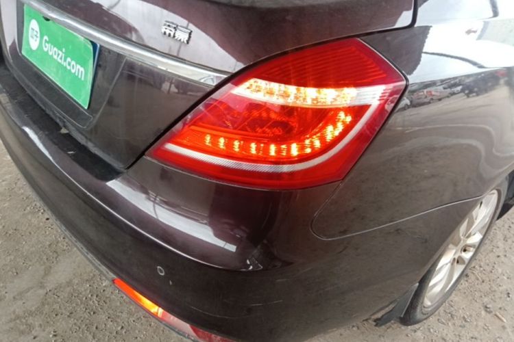 GEELY Emgrand 2016 car image #8