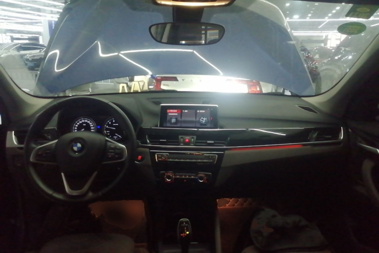 BMW X1 2019 #10 BMW X1 2019 car image #10