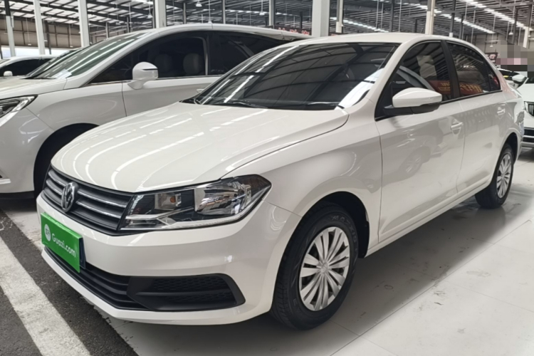 Volkswagen Santana 2021 car image #2