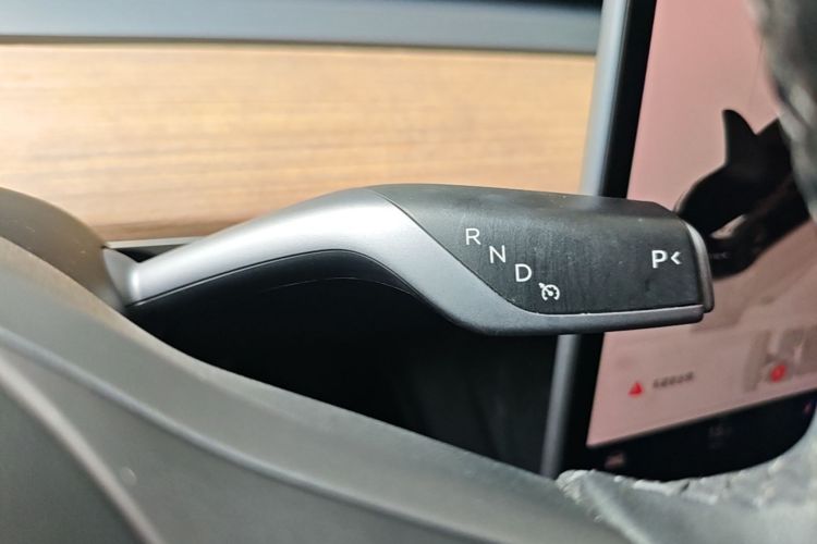 Tesla Model 3 2022 #18 Tesla Model 3 2022 car image #18
