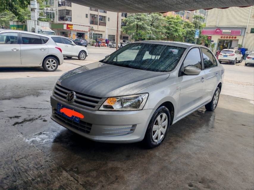Volkswagen Santana 2015 car image 