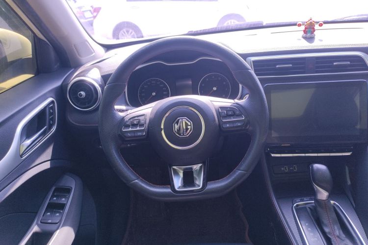 MG ZS 2020 car image #15