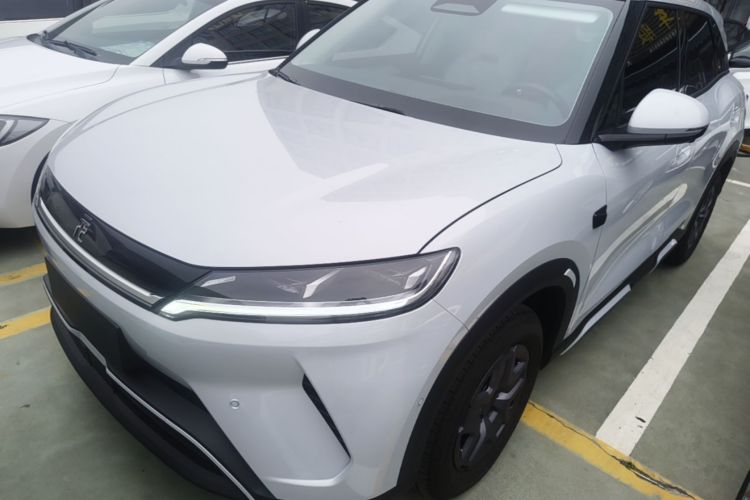 BYD YuanUP 2026 car image #2
