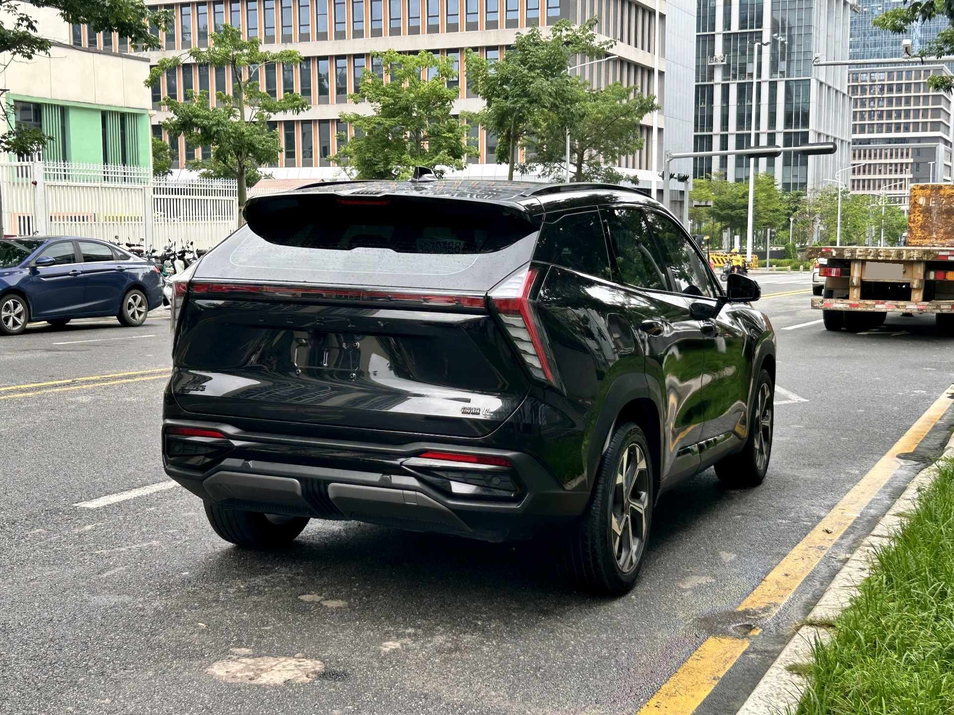 GEELY Boyue L 2024 #2 GEELY Boyue L 2024 изображение автомобиля #2