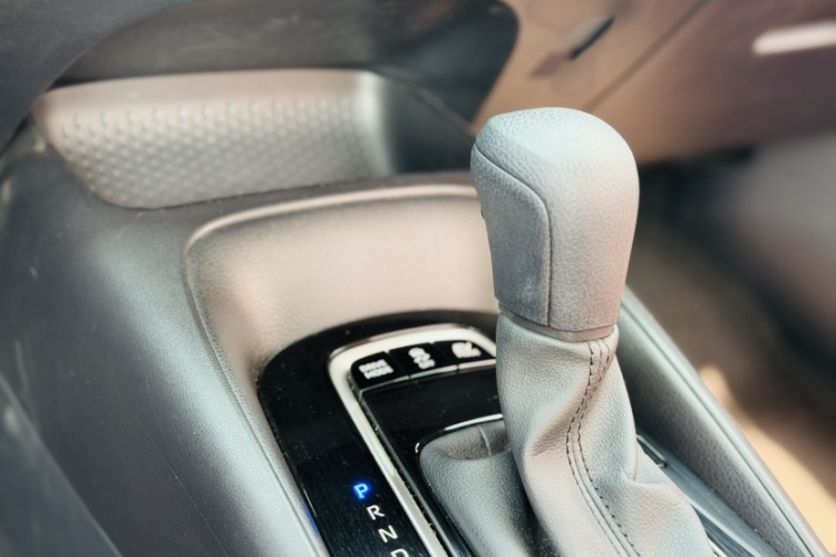 Toyota Corolla 2023 car image #16