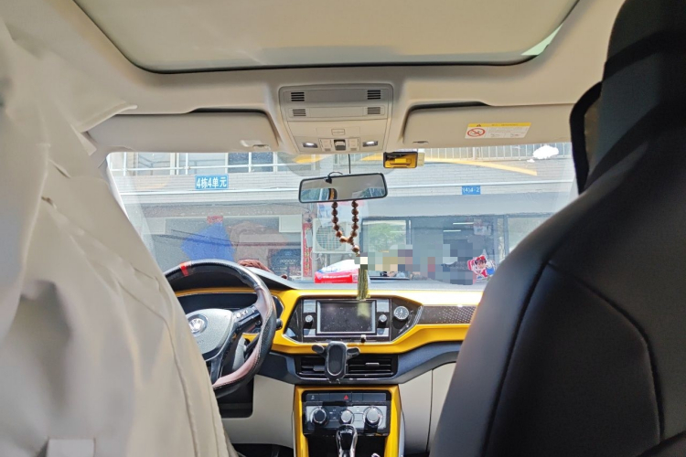 Volkswagen T-Cross 2021 car image #20