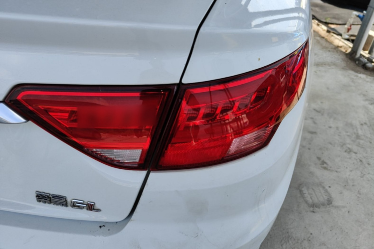 GEELY Emgrand GL 2018 #8 GEELY Emgrand GL 2018 image de voiture #8