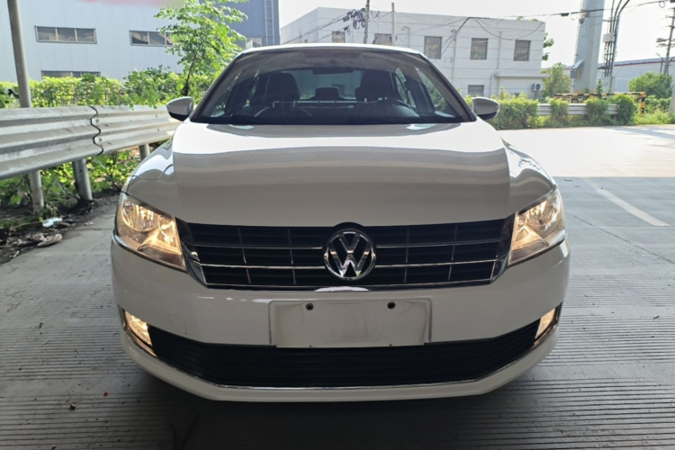 Volkswagen Lavida 2015 #3 Volkswagen Lavida 2015 car image #3