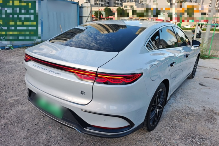 BYD Han 2024 car image #7