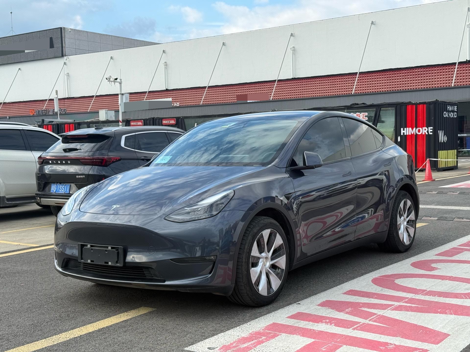 Tesla Model Y 2021 Tesla Model Y 2021 car image