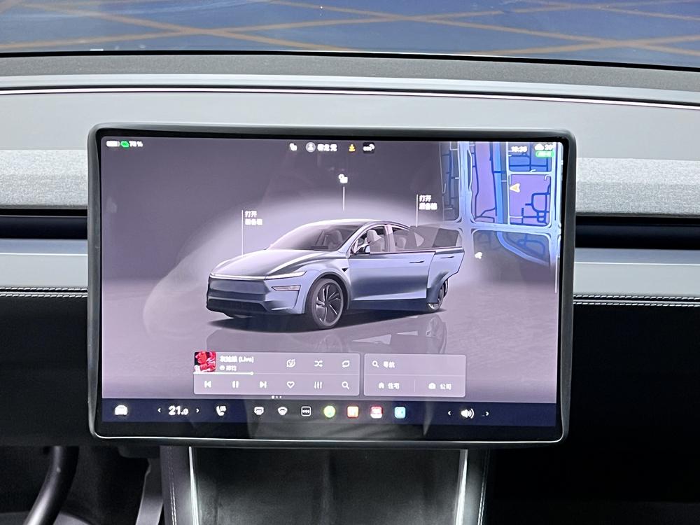 Tesla Model Y 2025 #4 Tesla Model Y 2025 immagine di auto #4