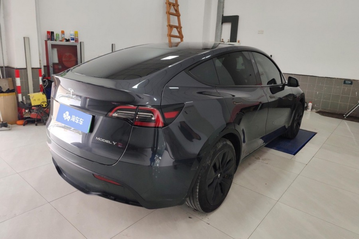 Tesla Model Y 2024 #2 Tesla Model Y 2024 imagen de coche #2