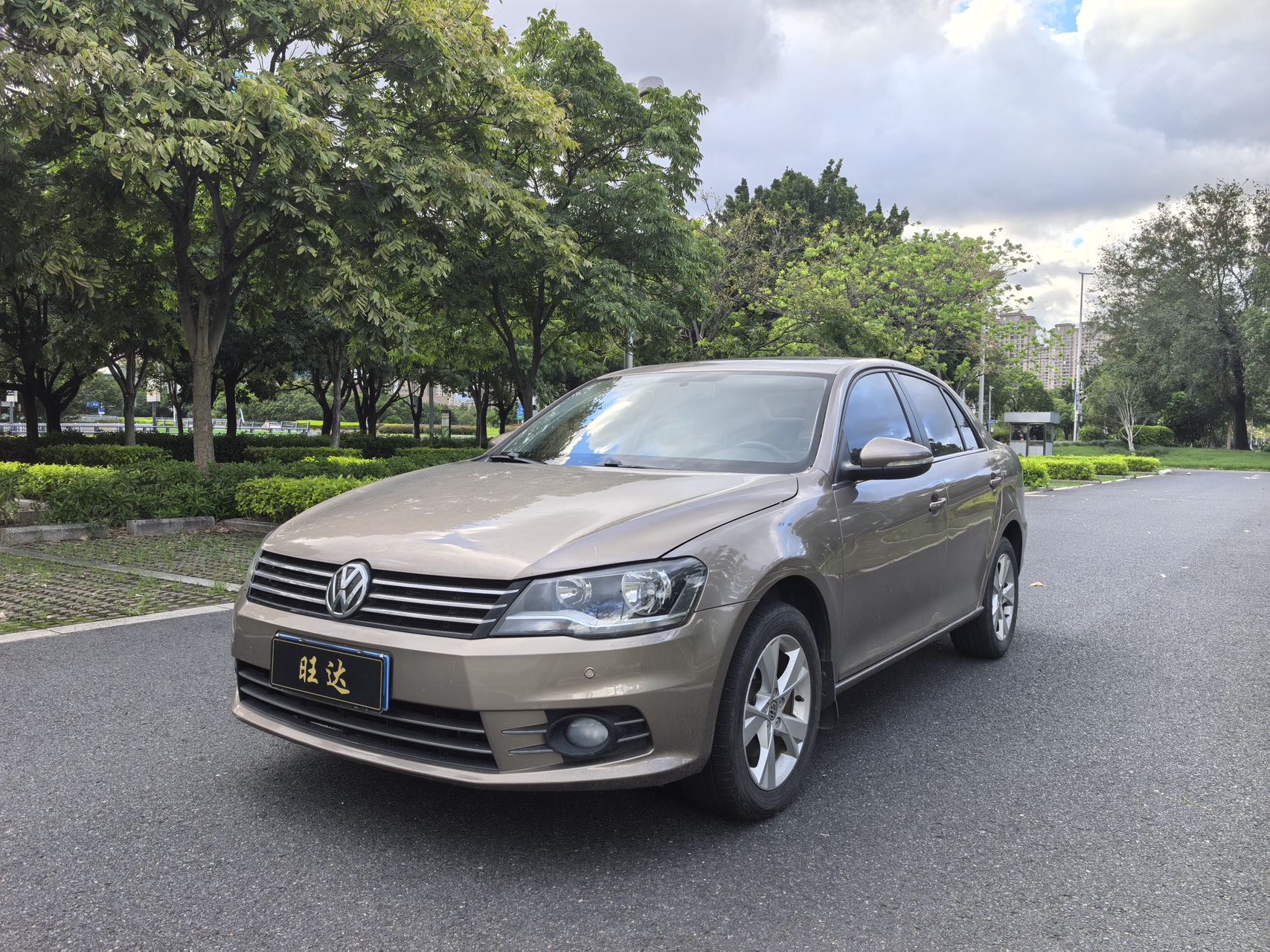 Volkswagen Bora 2014 Volkswagen Bora 2014 صورة سيارة