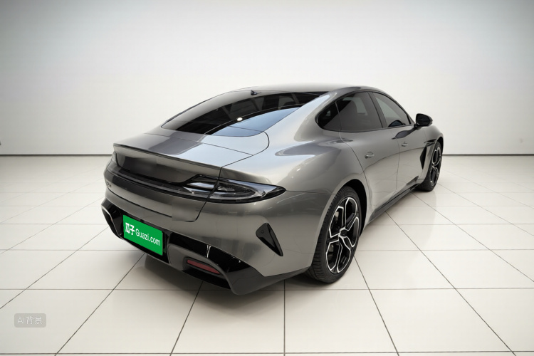 MI SU7 2025 car image #7