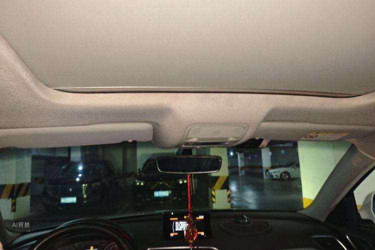 Audi Q3 2019 car image #20