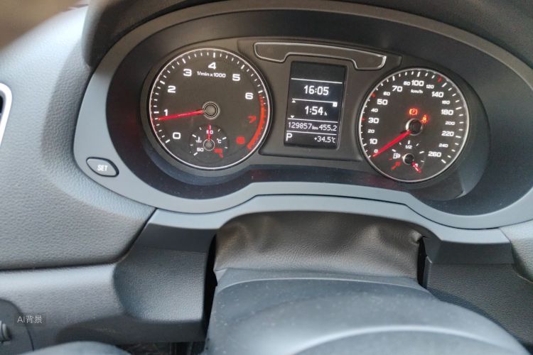 Audi Q3 2017 #13 Audi Q3 2017 car image #13