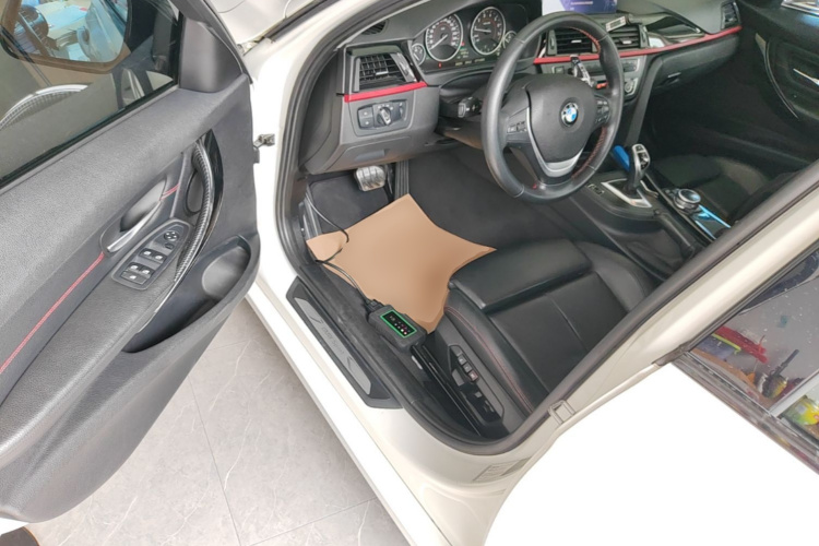 BMW 3 Series 2014 #16 BMW 3 Series 2014 car image #16