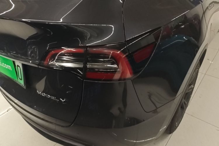 Tesla Model Y 2024 #8 Tesla Model Y 2024 immagine di auto #8