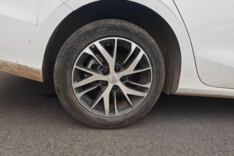 GEELY Emgrand 2024 car image #10