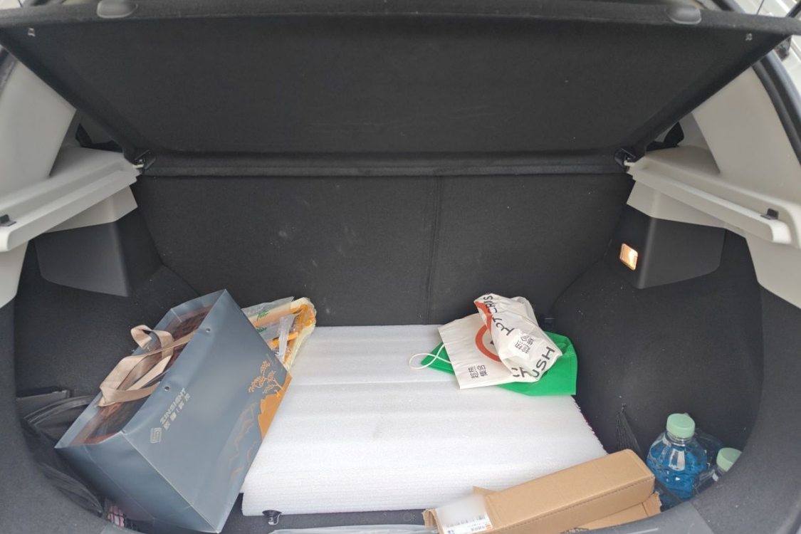 MG ZS 2020 car image #8