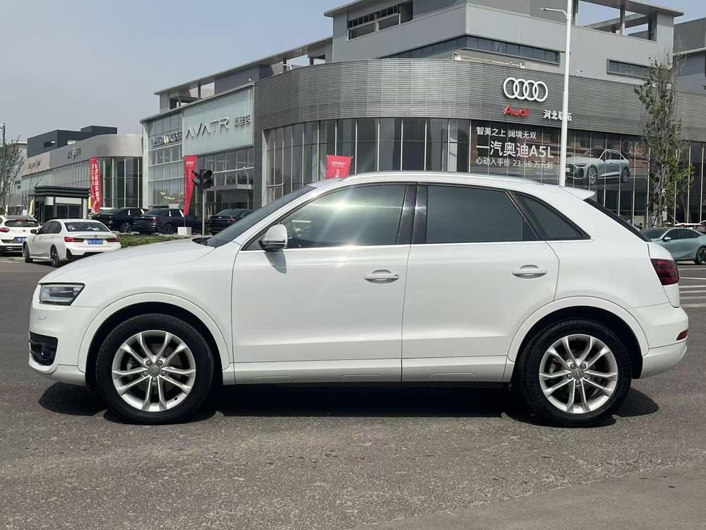 Audi Q3 2015 #3 Audi Q3 2015 car image #3