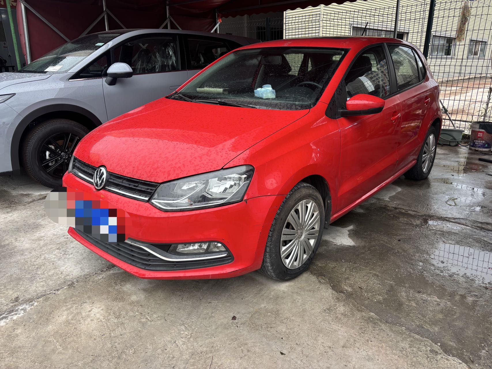 Volkswagen Polo 2016 car image 