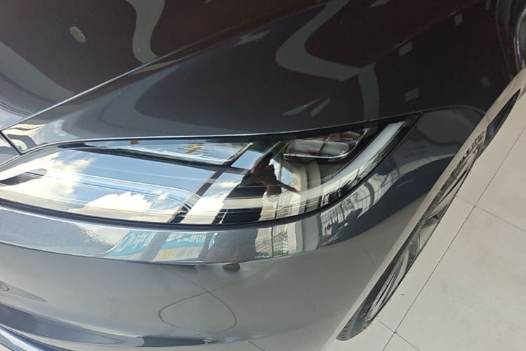Tesla Model 3 2024 #20 Tesla Model 3 2024 car image #20