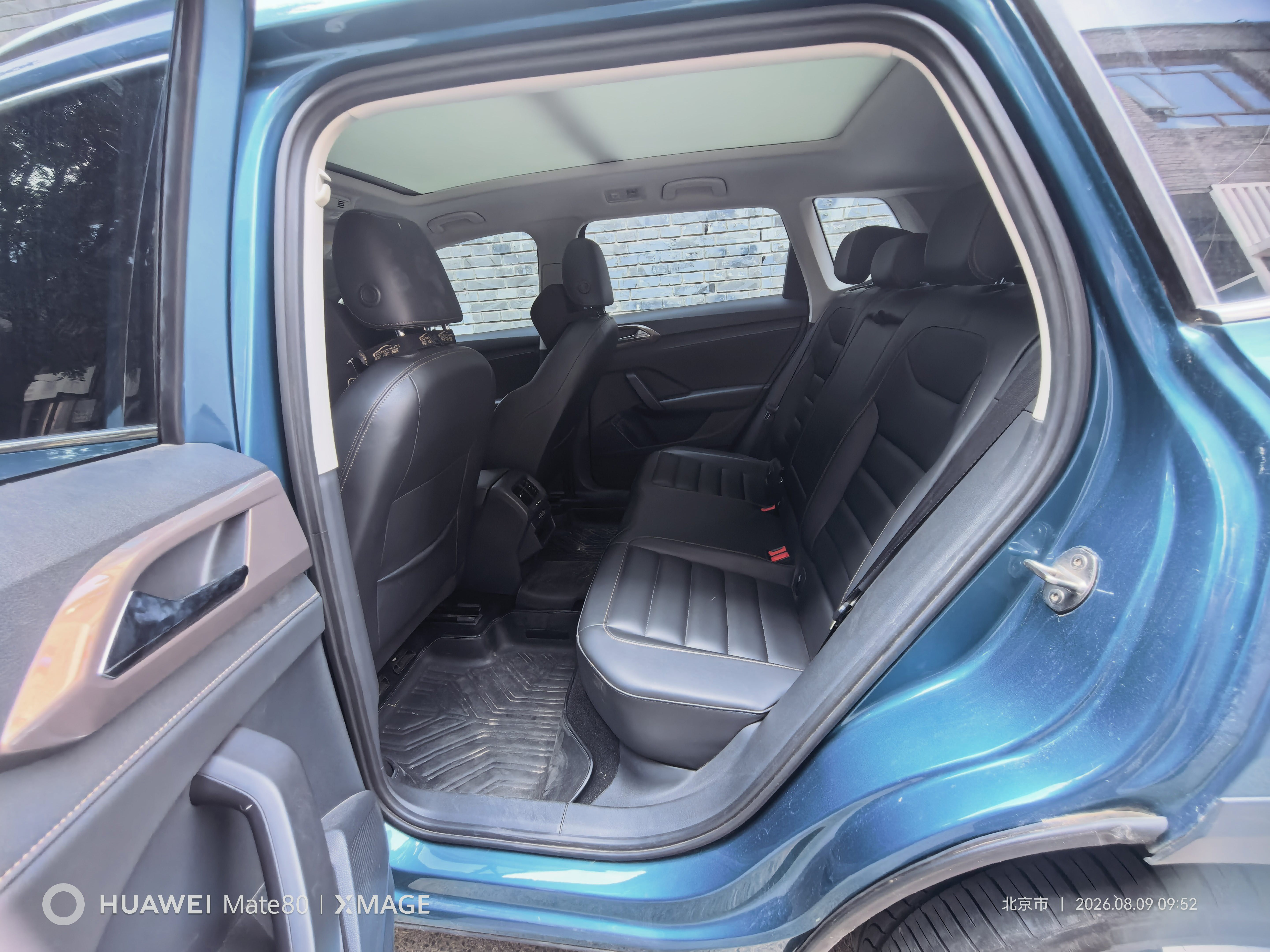 Volkswagen Tharu 2020 car image #7