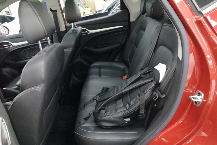 MG ZS 2019 car image #13