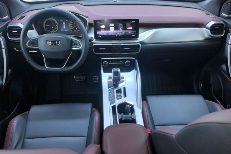 GEELY Coolray 2021 car image #11