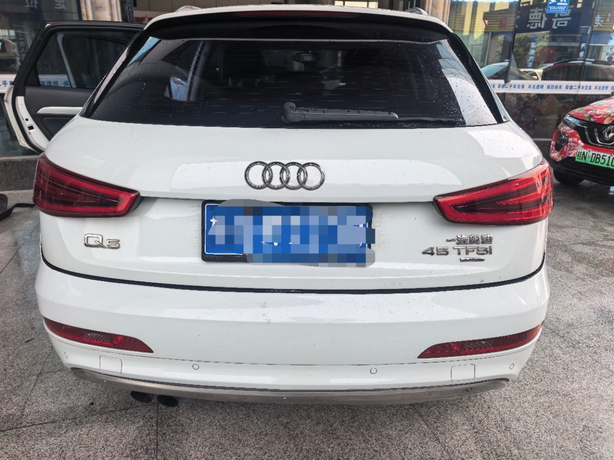 Audi Q3 2014 #4 Audi Q3 2014 car image #4