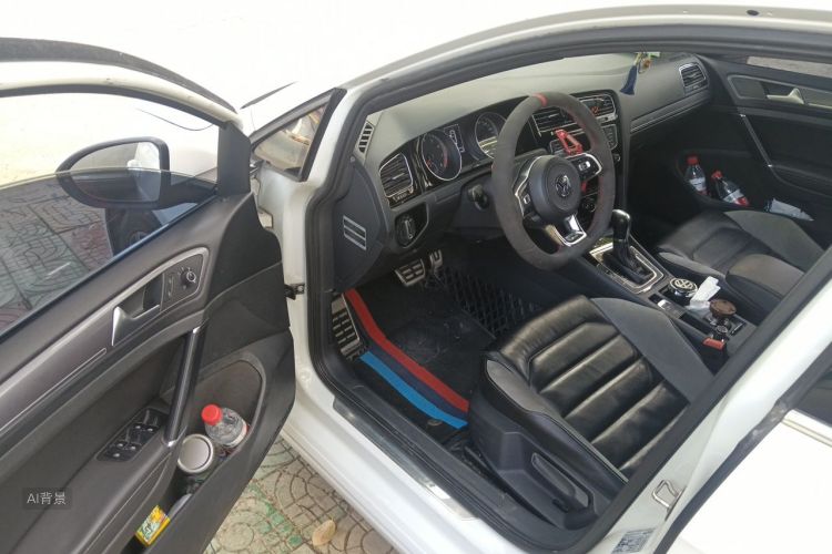 Volkswagen Golf 2017 car image #18