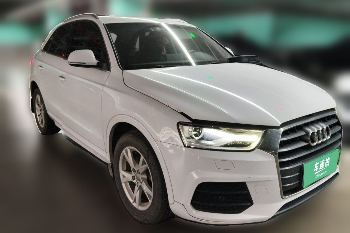 Audi Q3 2017 car image #2