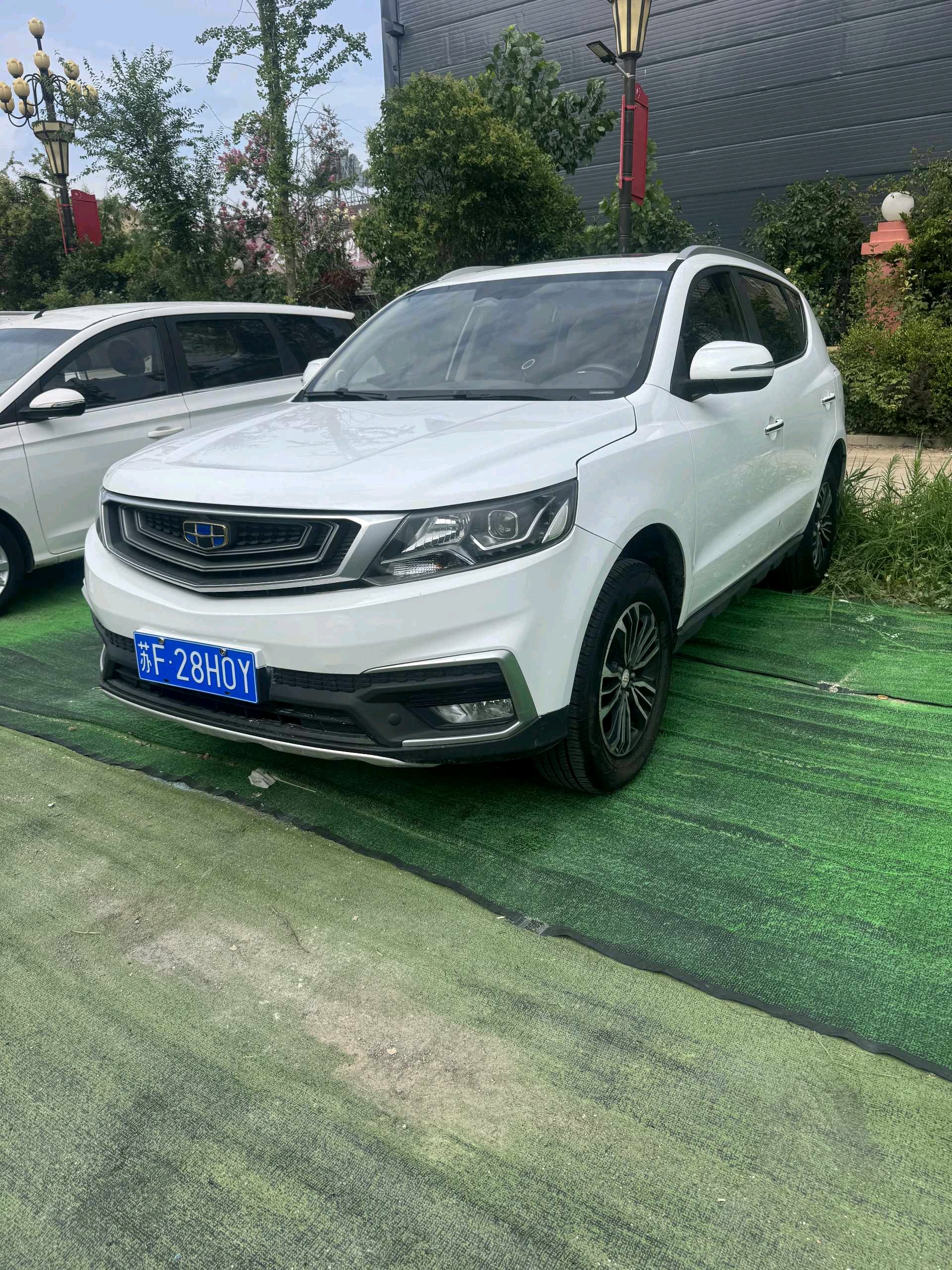 GEELY Vision X6 2018 car image 