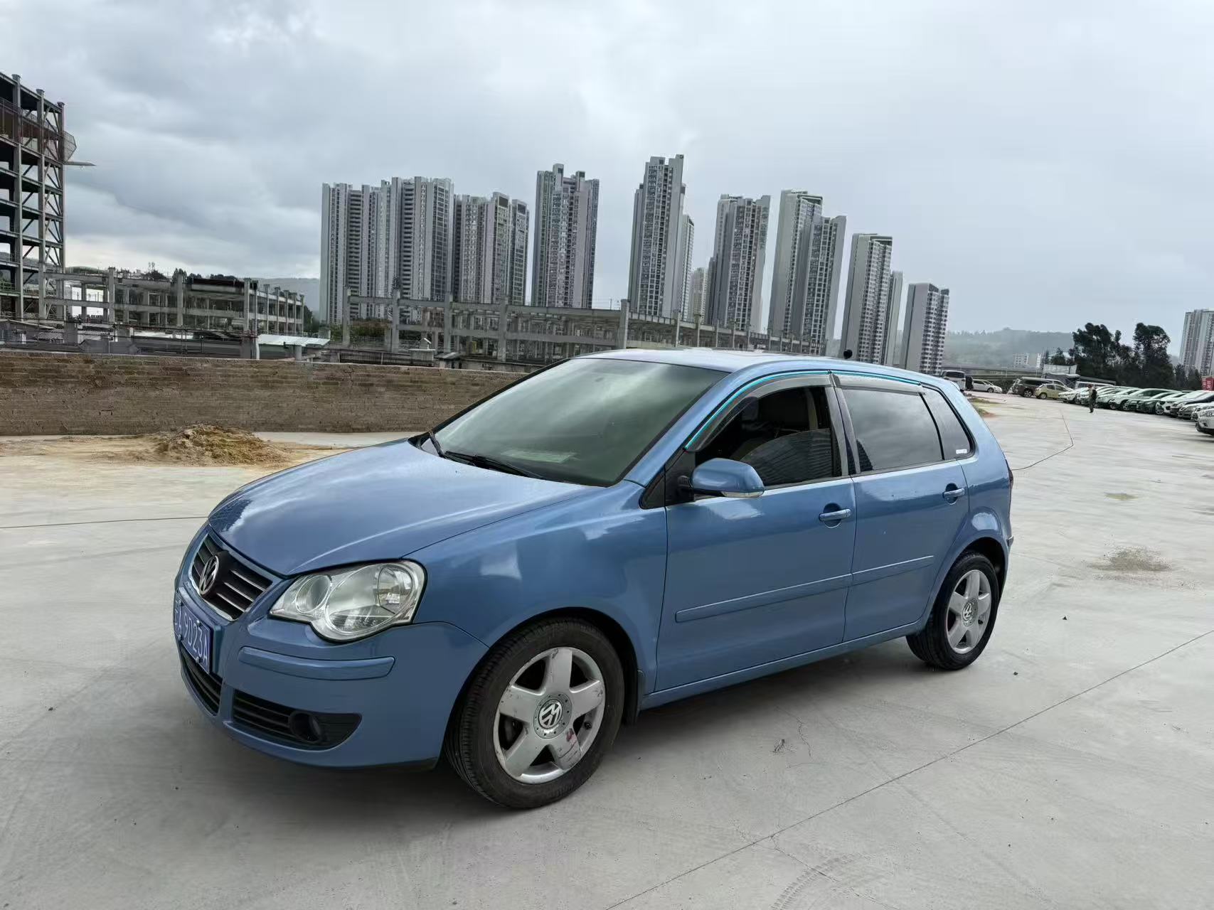 Volkswagen Polo 2008 car image 