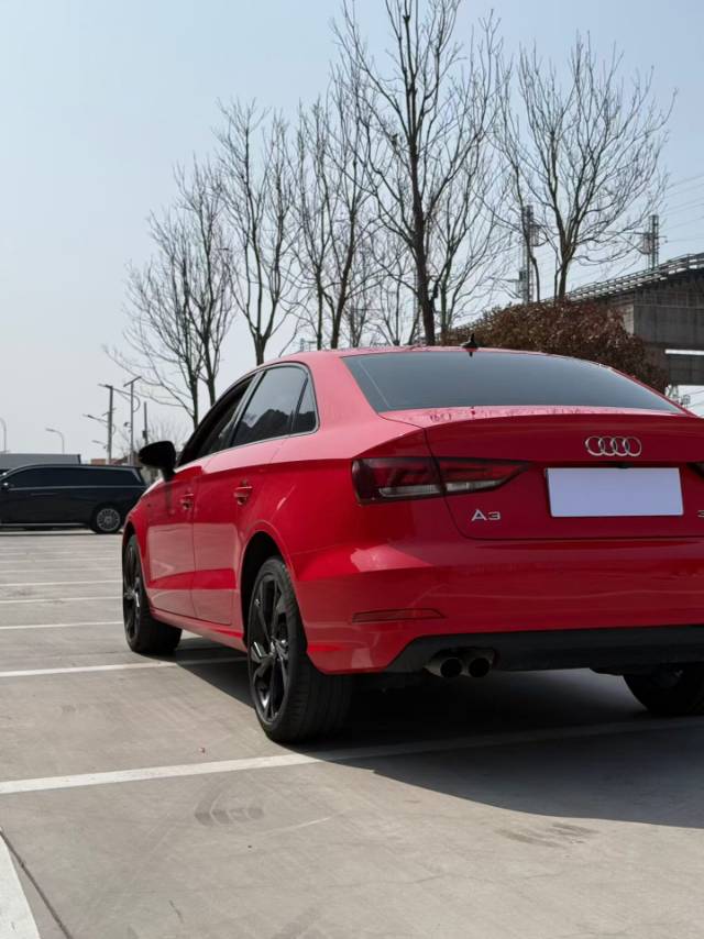 Audi A3 2016 car image #3