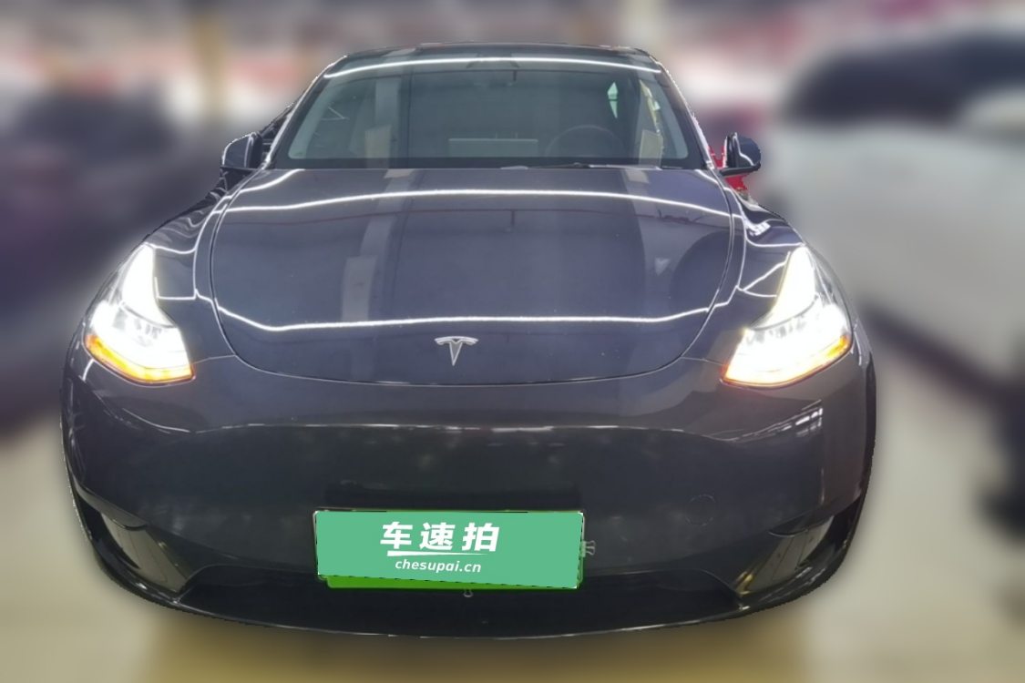 Tesla Model Y 2024 #3 Tesla Model Y 2024 car image #3