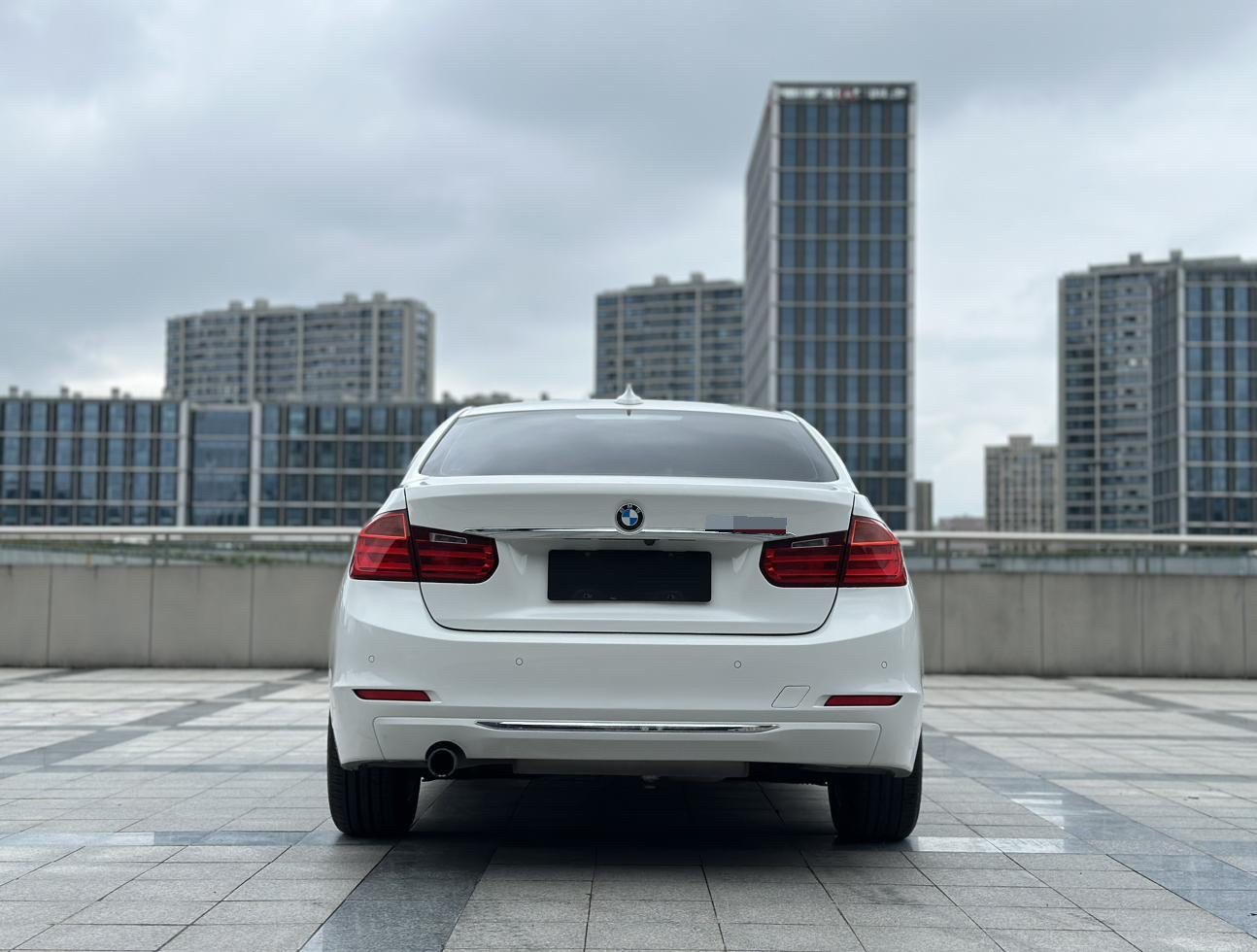 BMW 3 Series 2015 #6 BMW 3 Series 2015 изображение автомобиля #6