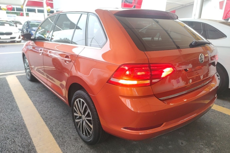 Volkswagen Santana 2015 #7 Volkswagen Santana 2015 car image #7