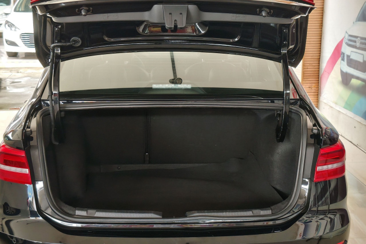 Volkswagen Lavida 2020 car image #18