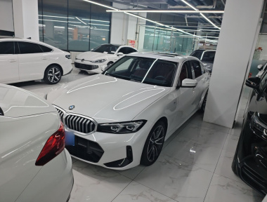 BMW 3 Series 2023 BMW 3 Series 2023 car image